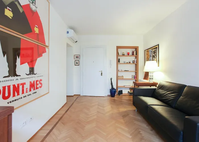 Romantic Spiga Milan